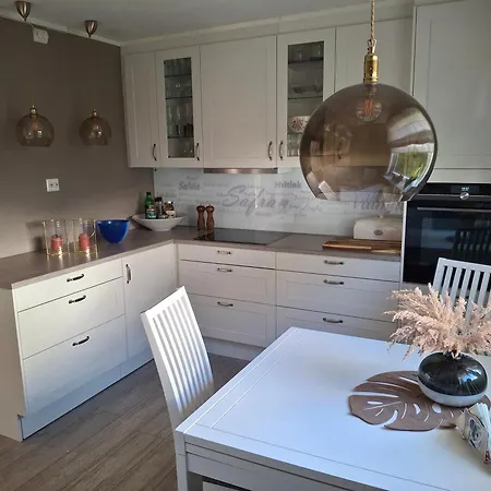 Sentralt & Komfortabelt I Σπίτι διακοπών Άλτα